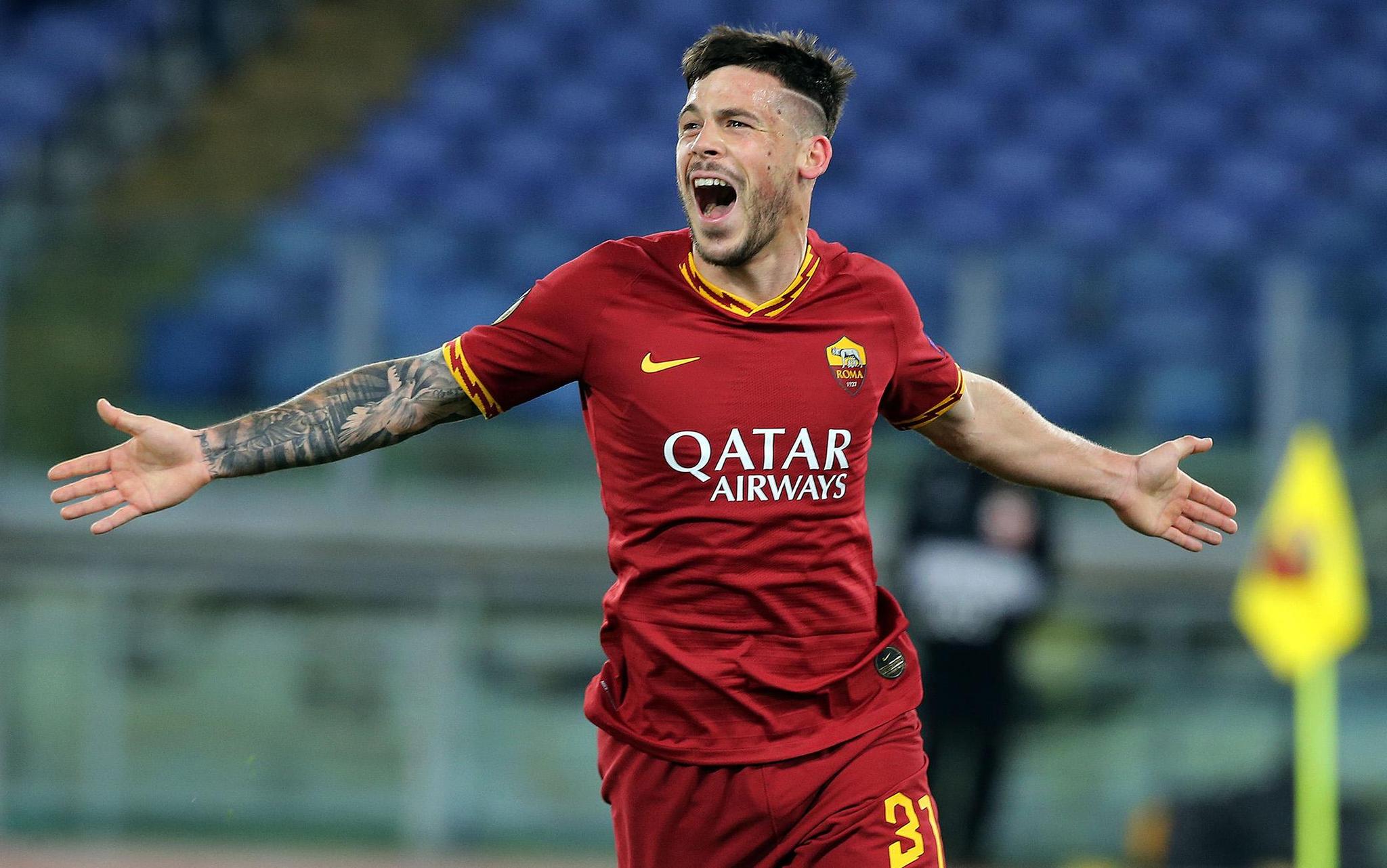 Carles Perez: “La Roma ci aiuta a tenerci in forma. Ai tifosi chiedo di stare a casa”
