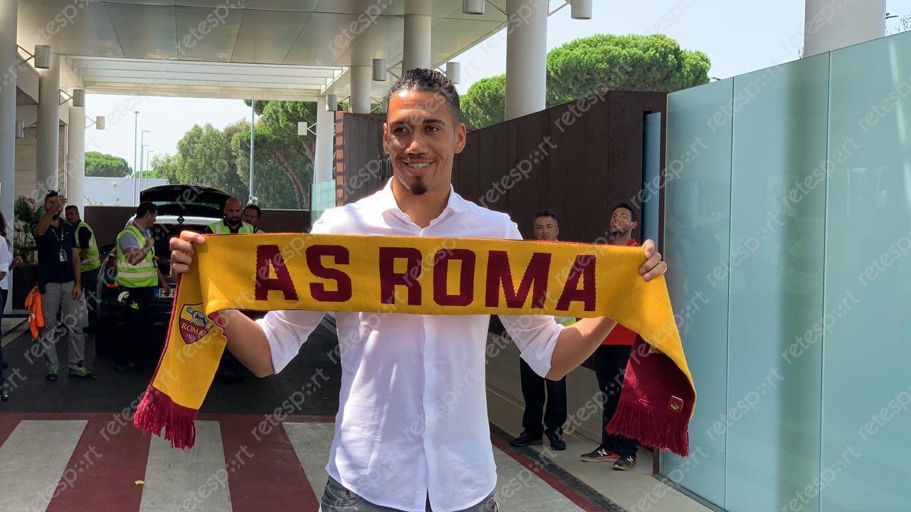 Roma, Smalling è un mistero: out da venti giorni. Ecco la situazione