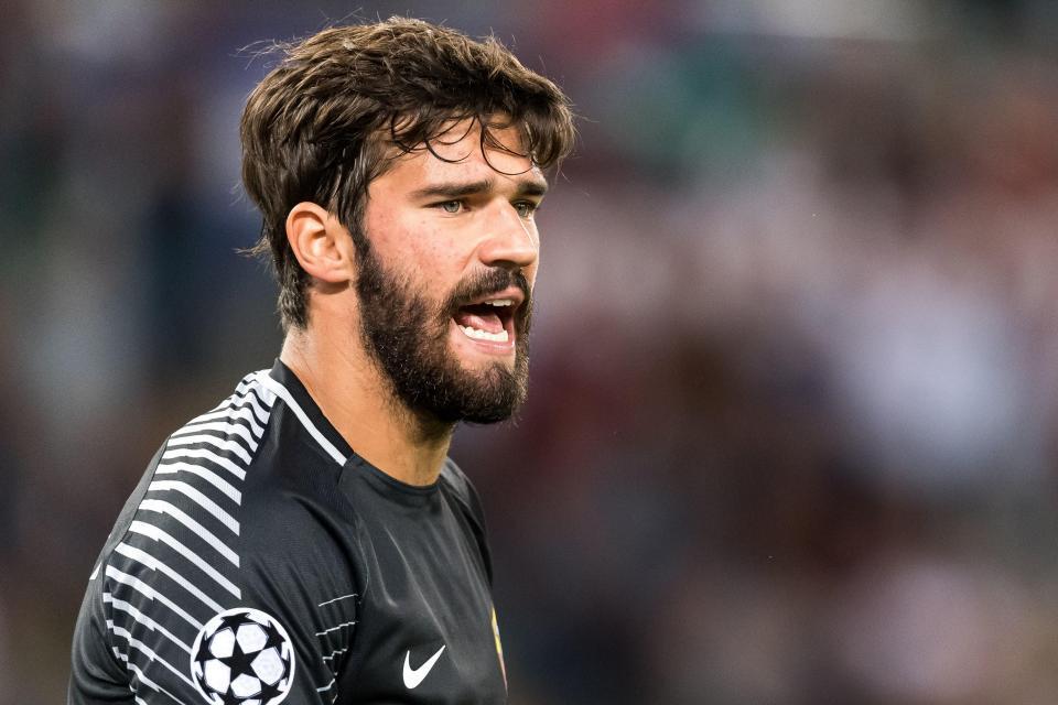 Le big d’Europa su Alisson, parla l’agente: “Ama la Roma e pensa solo al presente”