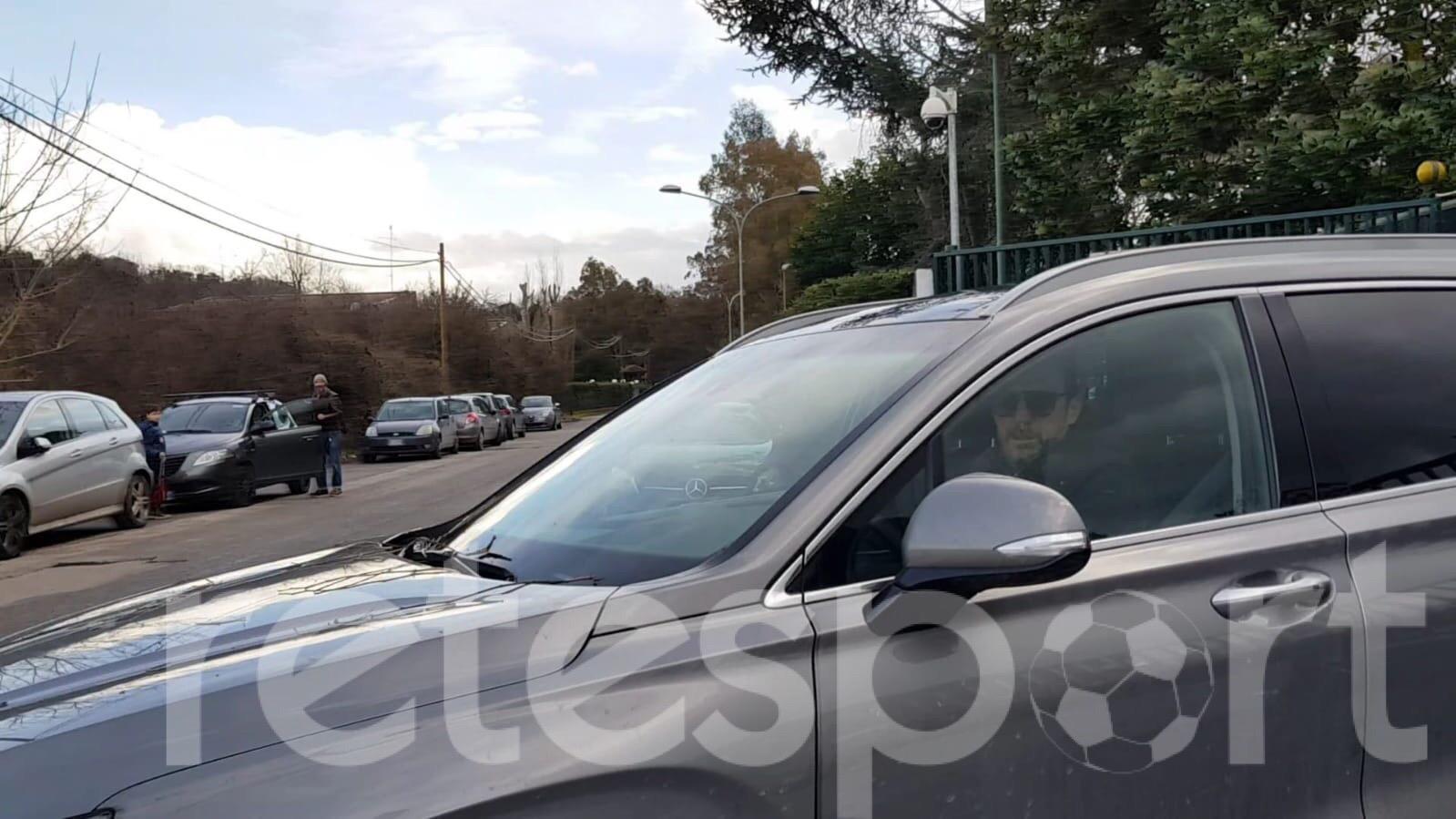 Trigoria, fughe e silenzi. La giornata della Roma si conclude senza decisioni