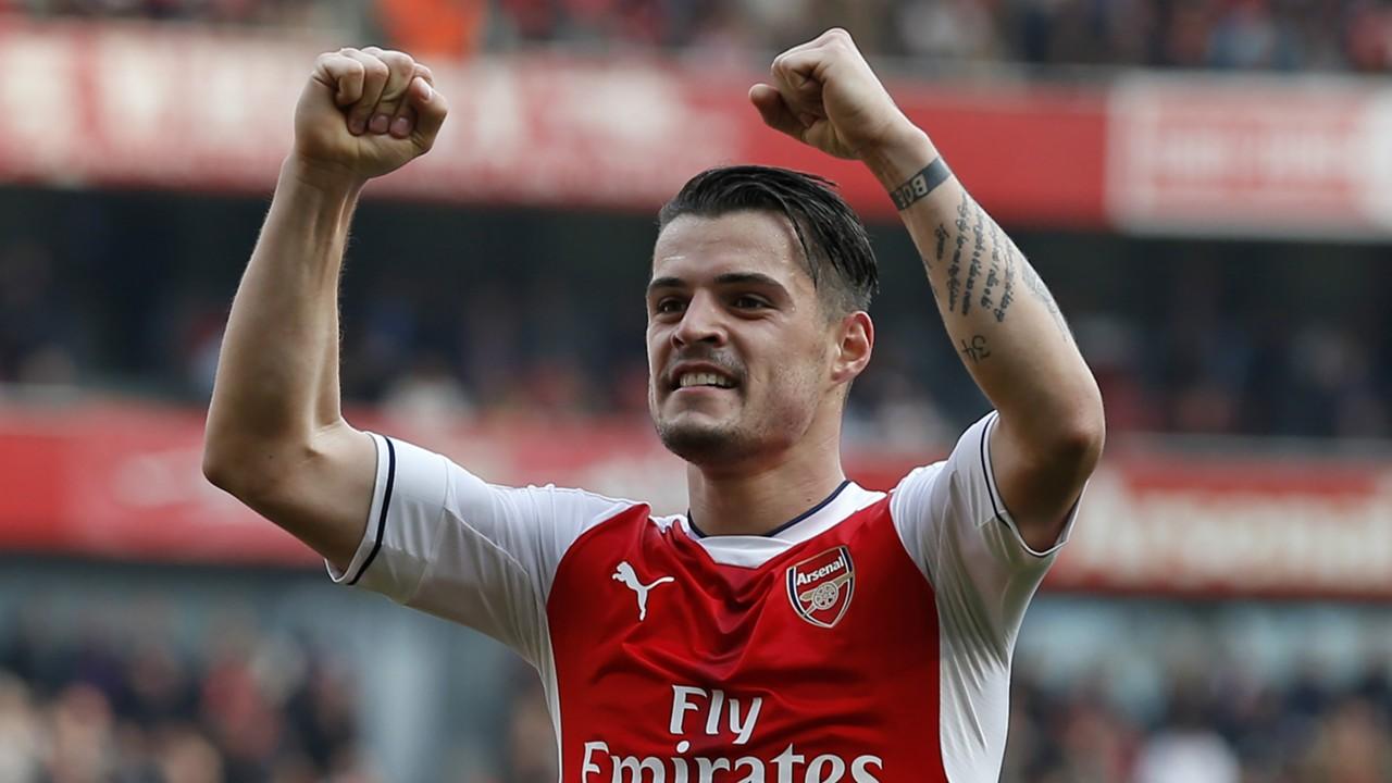 Mercato Roma, Xhaka a un passo: l’Arsenal abbassa le pretese a 17,5 milioni
