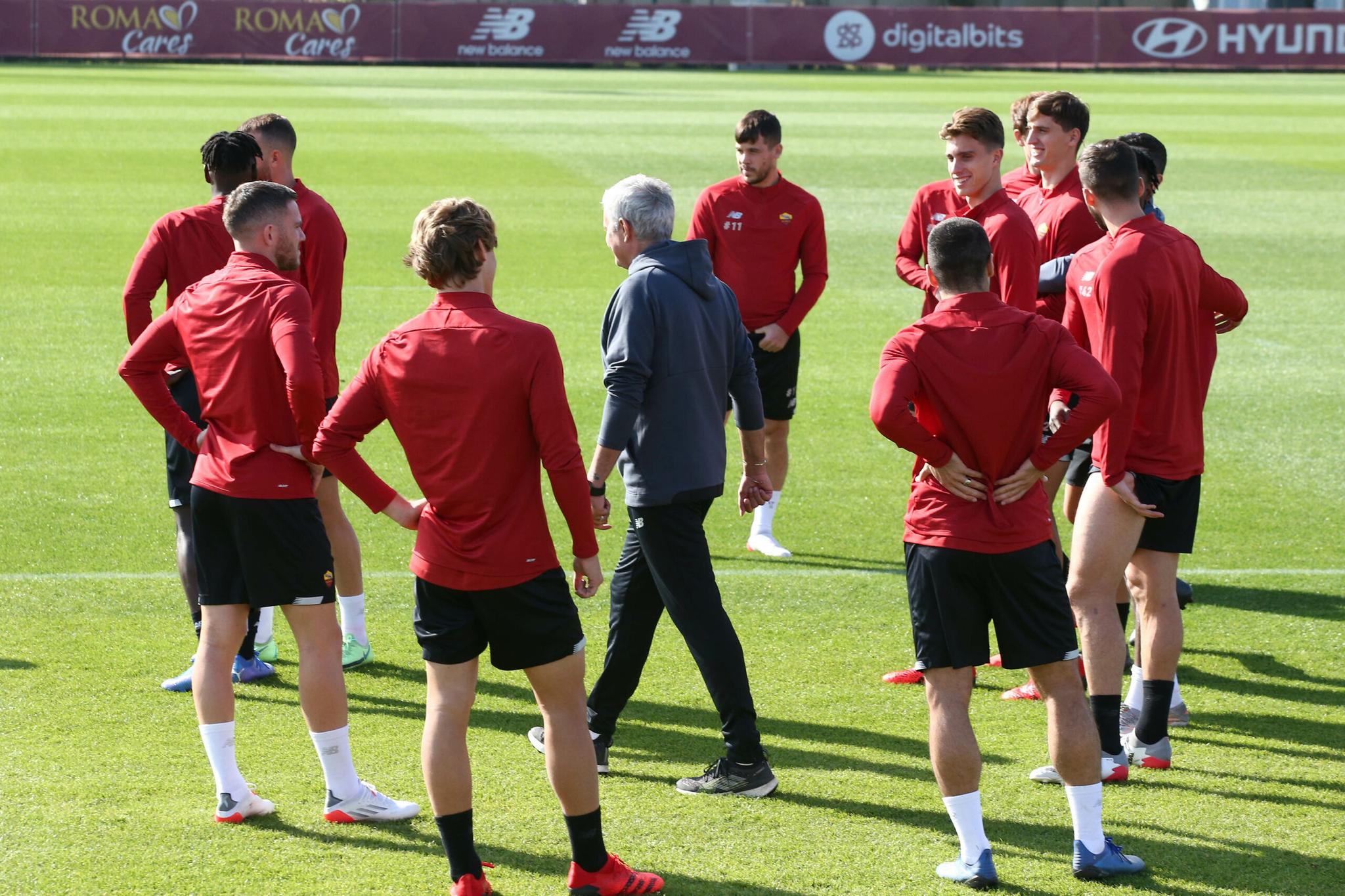 Zazzaroni, direttore CdS: “Lo sfogo di Mourinho avrà effetti positivi. Il tecnico migliorerà la Roma” – AUDIO