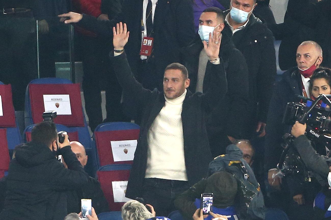 Totti riabbraccia Spalletti: oggi a Coverciano tornerà ad allenarsi in azzurro