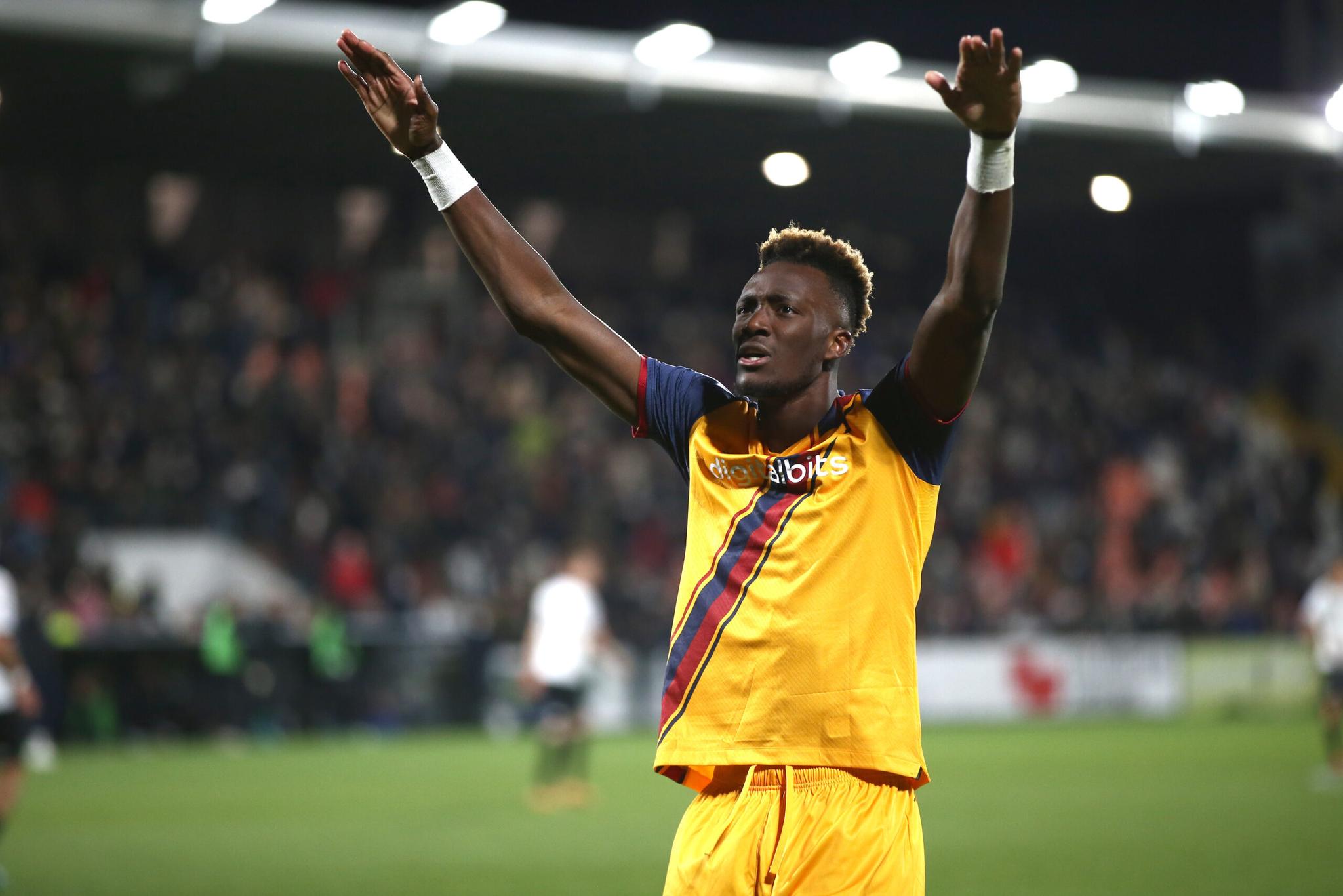 Abraham, torna di moda l’ipotesi Aston Villa: le ultime