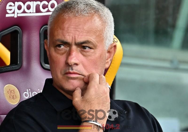 Mourinho, ‘no’ anche al Brasile: vuole proseguire nei club e con la Roma