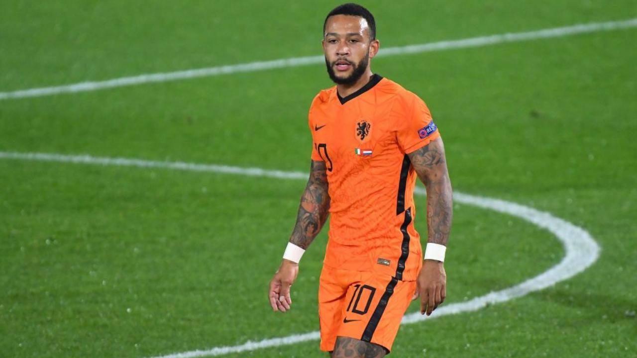 Roma, sondaggio per Depay: i dettagli