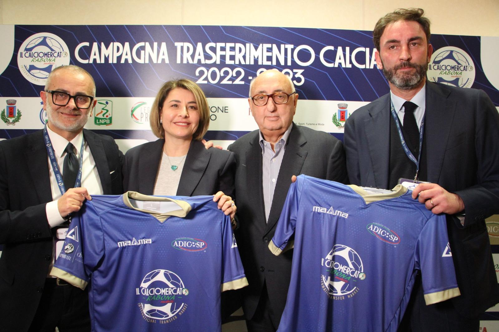La chiusura del calciomercato invernale: segui su Retesport le ultime ore live dalle sedi di Roma e Milano (FOTO)