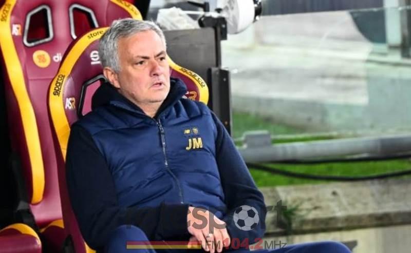 Mourinho: “Vittoria frutto dello sforzo e dell’empatia del gruppo. Qualificazione aperta, arriva una settimana pericolosa…”
