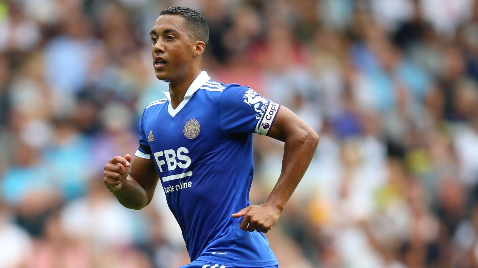 Roma, nuova occasione dalla Premier: proposto Tielemans