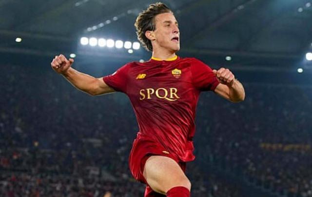 Calciomercato Roma: si avvicina il rinnovo di Bove fino al 2028