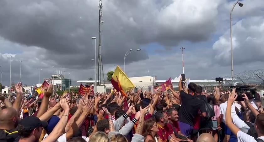 Lukaku a Ciampino, il caso delle auto danneggiate: ecco i rischi penali