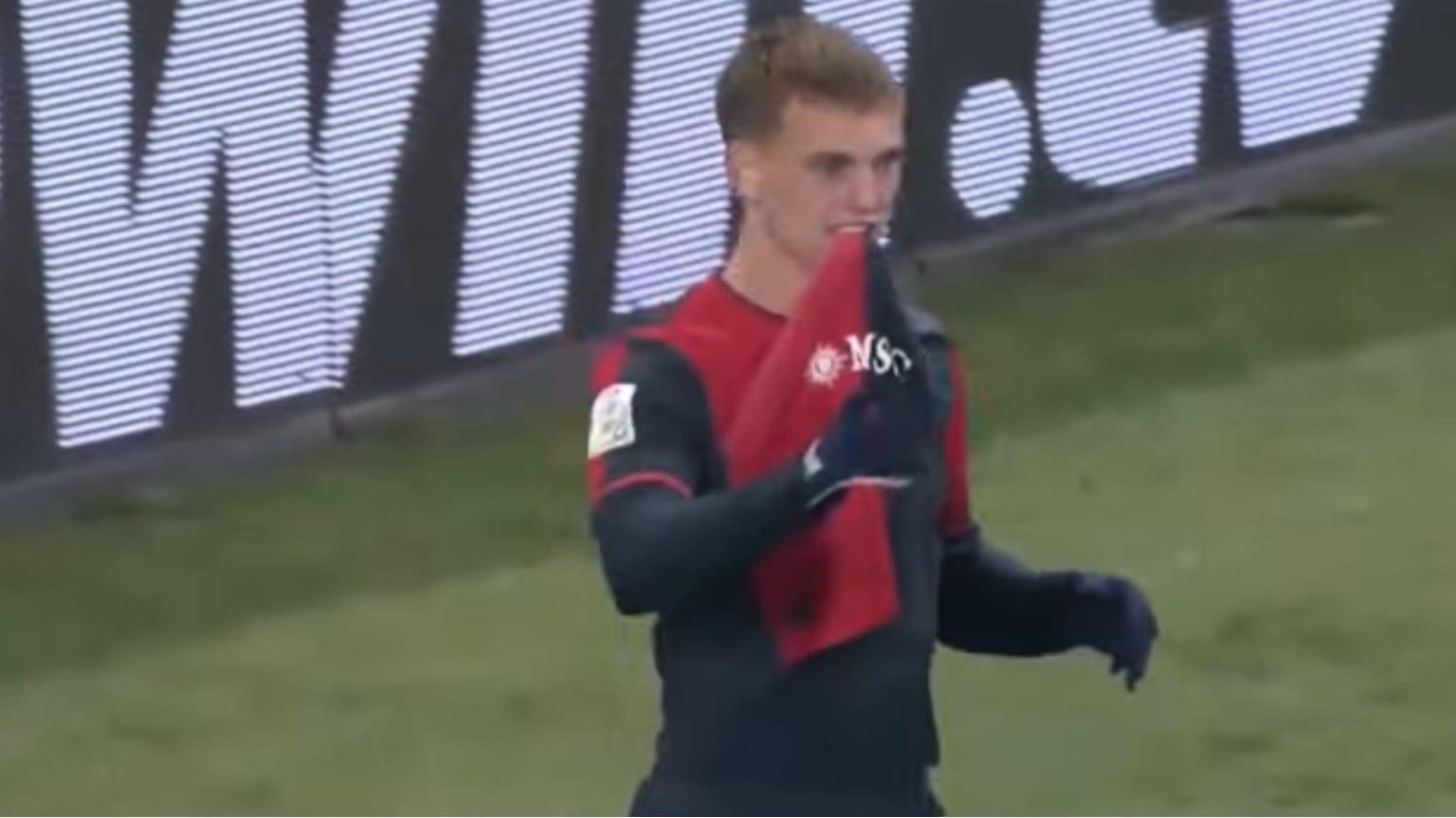 Gudmundsson, niente Roma: accordo verbale tra Fiorentina e Genoa