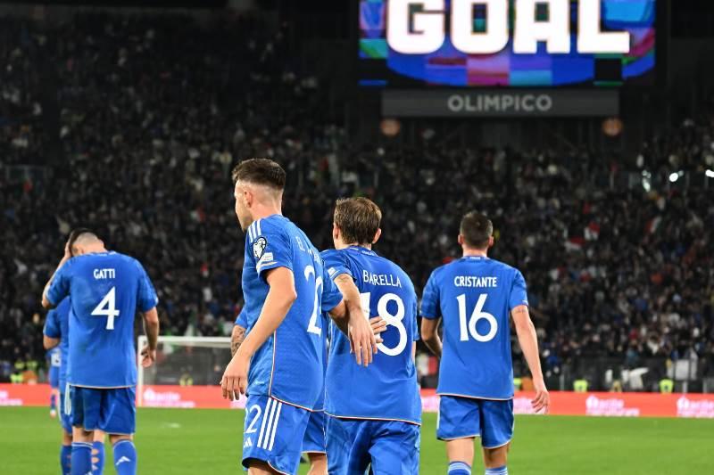 Euro 2024, Italia vittoriosa all’esordio: 2-1 sull’Albania. Assist di Pellegrini