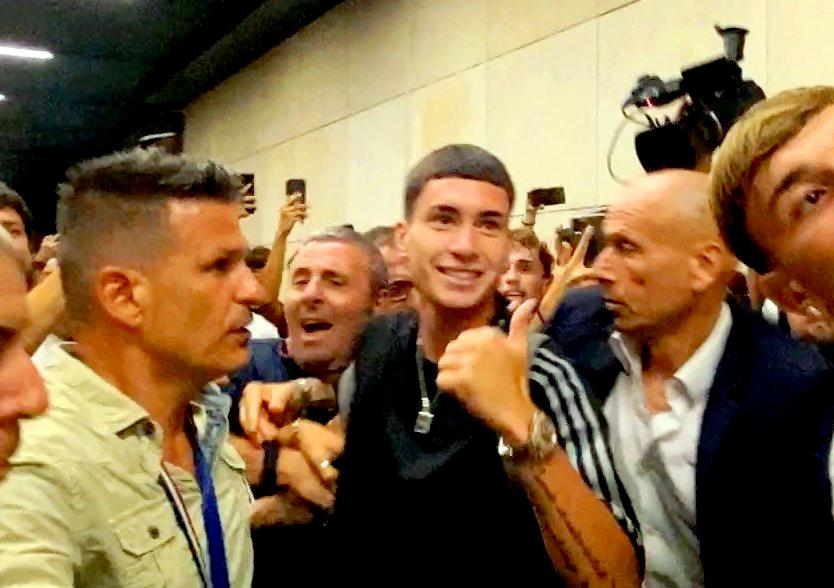 Roma, da Ryan a Dovbyk: un intero undici titolare nuovo e oltre – FOTO