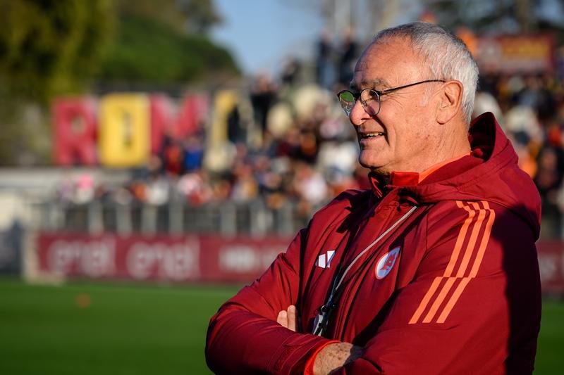 Trigoria, Ranieri: “Oggi è venerdì, prepariamo corpo e mente. Pensate da allenatore”