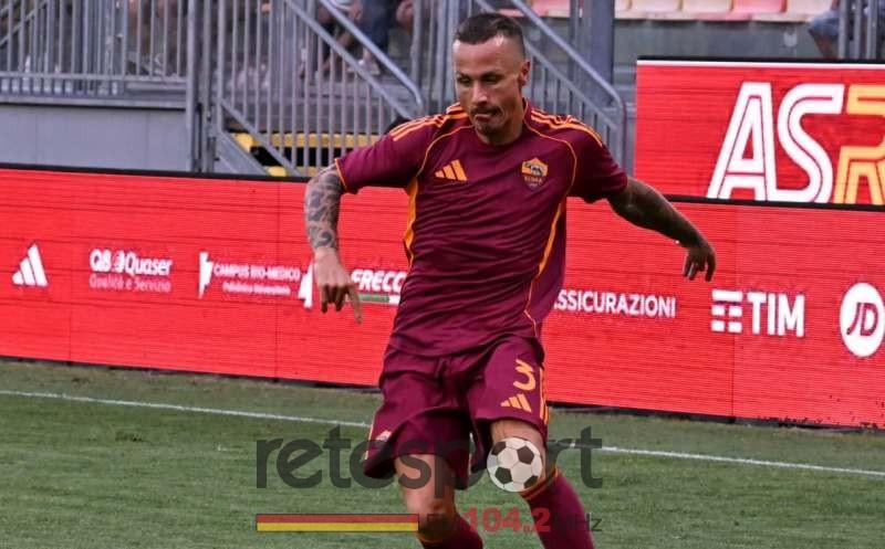 Angelino torna in campo e risponde anche sui social: “Gravi problemi di salute? Non credete a tutto ciò che si dice…”