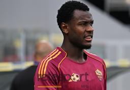 Ndicka si ‘mette in proprio’: tratterà da solo il suo futuro e vanta una maxi percentuale in caso di cessione