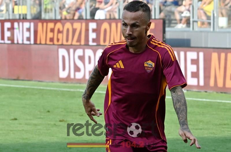 Angelino recuperato: lo spagnolo torna in gruppo