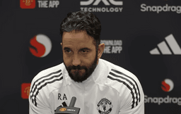 Clamoroso a Manchester: Amorim esonerato. Tra i motivi anche la gestione del ‘caso Zirkzee’