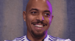 La Roma vira su Malen: operazione in prestito con diritto di riscatto