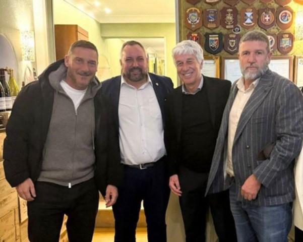 Totti-Gasp feeling speciale. Il tecnico: “Non propongo ruoli, ma è bello parlare di calcio con Francesco”