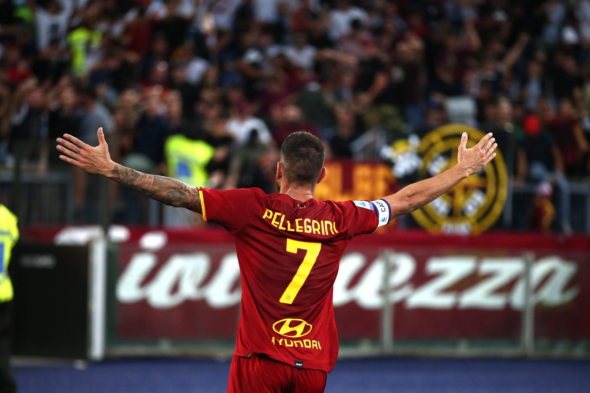 Pellegrini racconta il 2021 della Roma: “Avevamo bisogno di Mou. La fascia è una responsabilità da onorare”