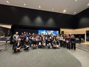 Manageritalia Emilia-Romagna consegna 155 borse di studio mare come metafora di leadership giovani talenti regione