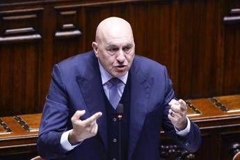 Iran, Crosetto: “Accordo con Usa su basi non significa essere in guerra”