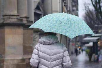 Maltempo, allerta meteo rossa e arancione oggi giovedì 2 aprile: le Regioni coinvolte