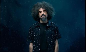 Caparezza è tornato, il concerto (in orbita) a Roma